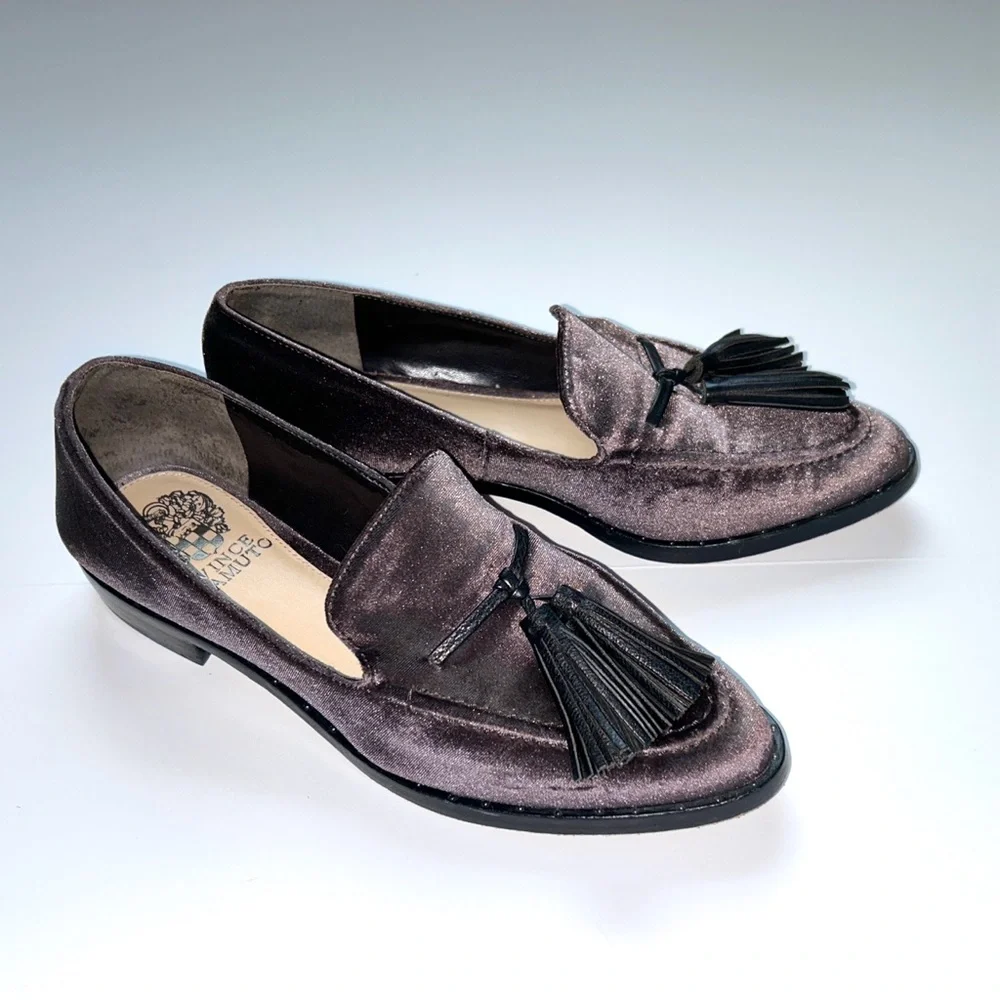 Vince Camuto Vero Cuoio Woman’s Plum Velvet‎ Loafers with Tassels sz 8M